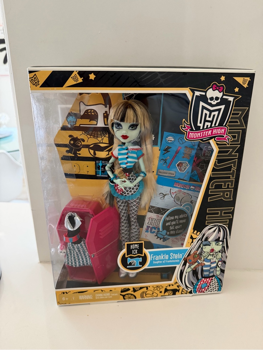 Monster High Frankie Stein Home ICK